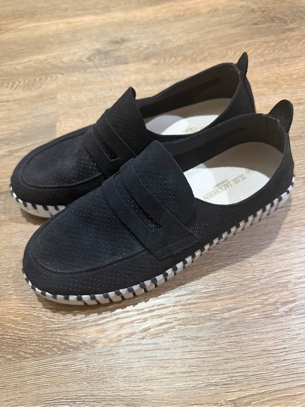 Ilse Jacobsen Tulip Black Penny Loafer, Women’s 8 (38)